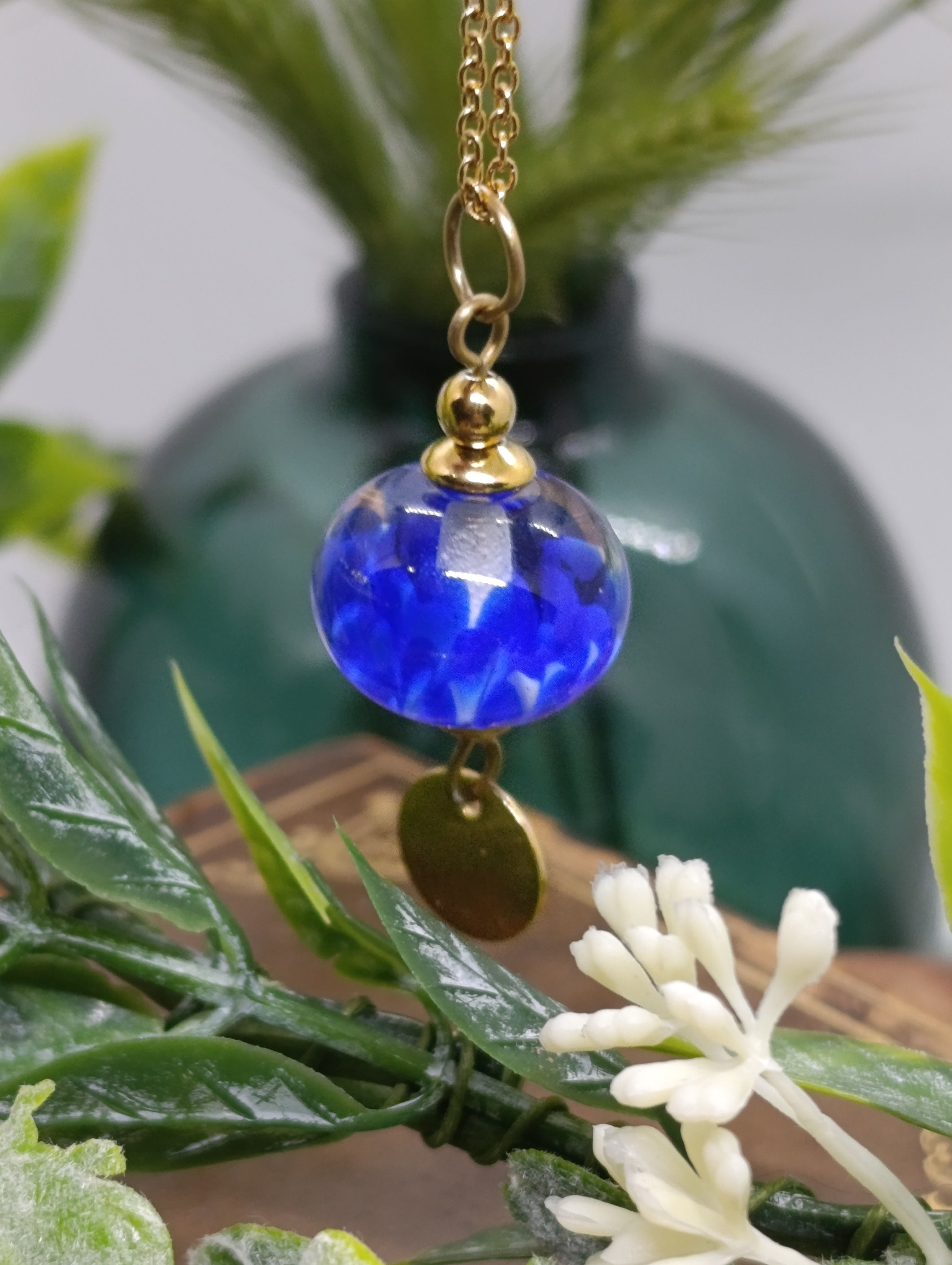 Collier Fleur Bleu, Acier inoxydable