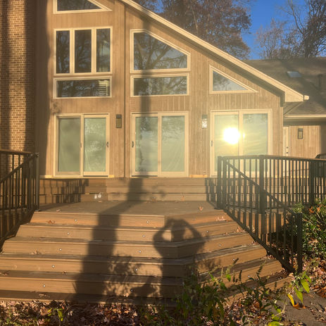 Lake Norman Deck and Patio specializes in new or refurbished composite and wood decks.