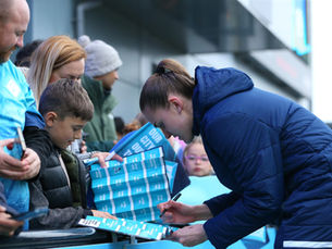 Fan Gallery - London City Lionesses 4-0 Sheffield United