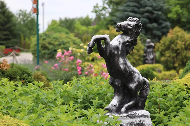 Fooldal Kincsemlovaspark