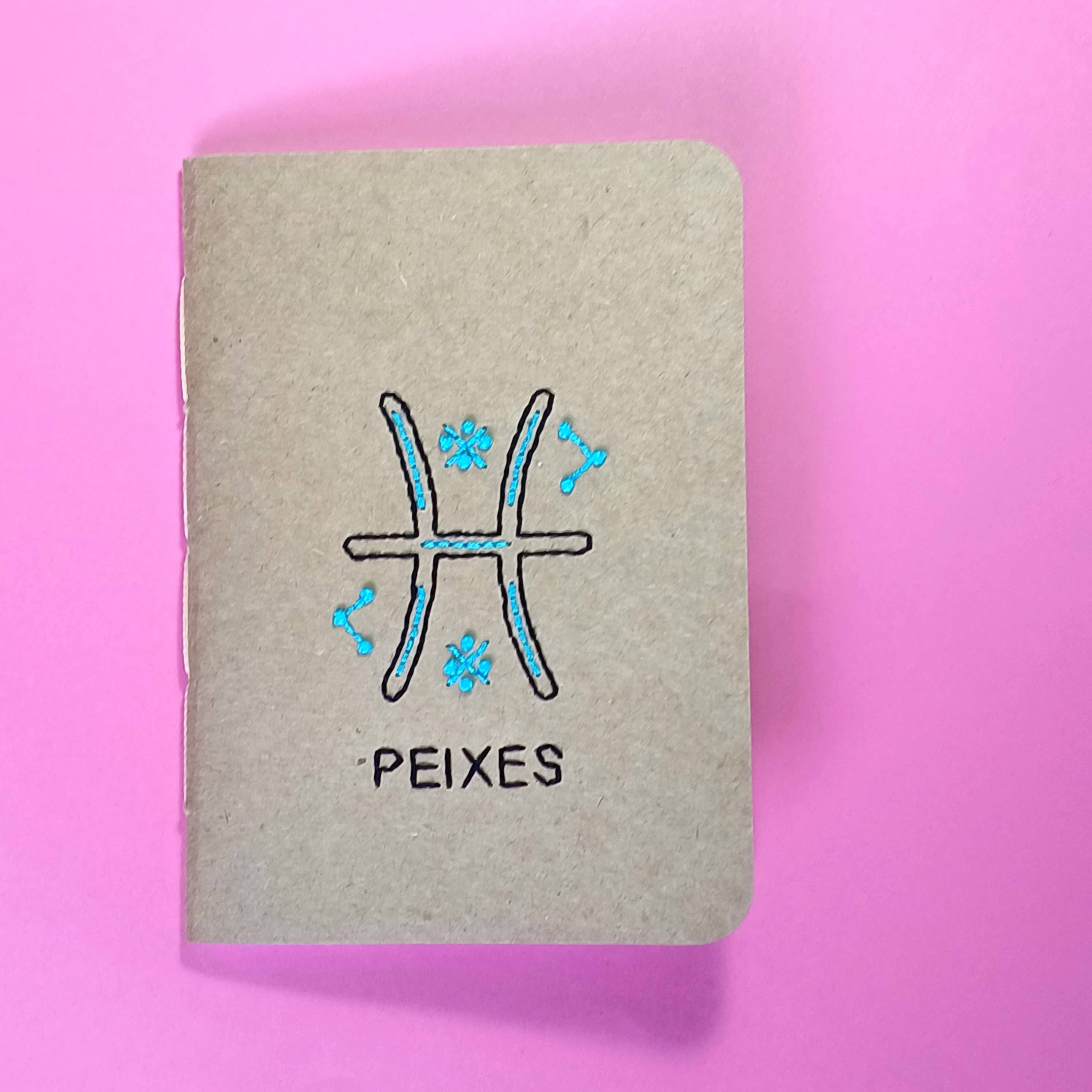Caderno Kraft Bordado A6 - Zodíaco - Peixes