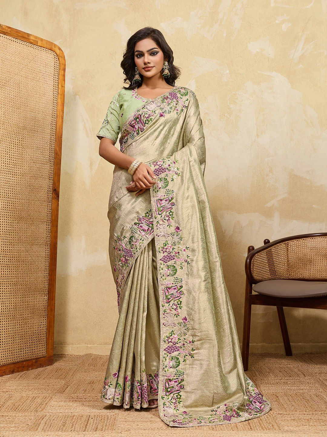 Women Soft Kanjivaram Silk Saree with Beads Embroidery Lace Border