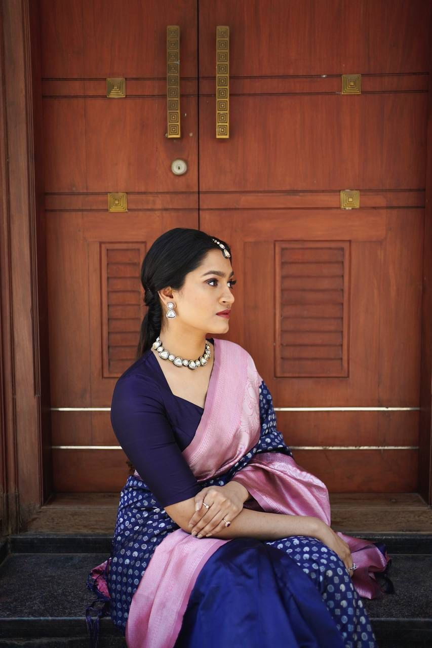 Thumbnail: Soft Lichi Silk Saree with Rich Pallu & Jacquard Weaving