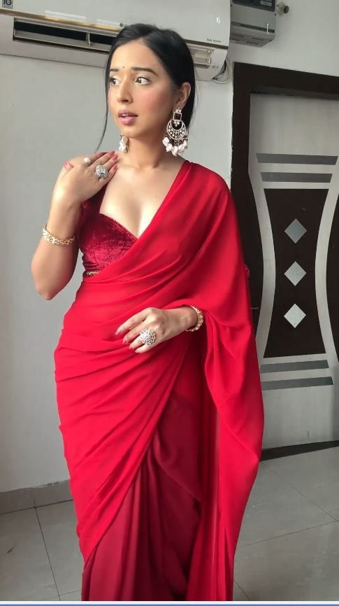 Thumbnail: Alia bhatt saree-Rocky &amp; Rani Movie saree-Bridesmaid Georgette Ombre saree-M