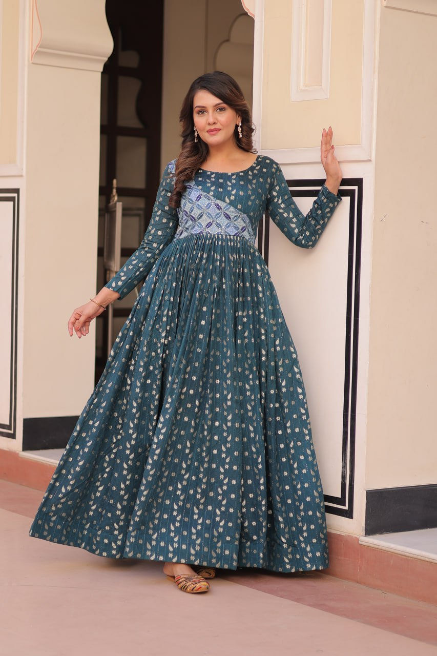 Thumbnail: Position Print Choli with Staple Jacquard Self Design – Women's Ethnic & Party W