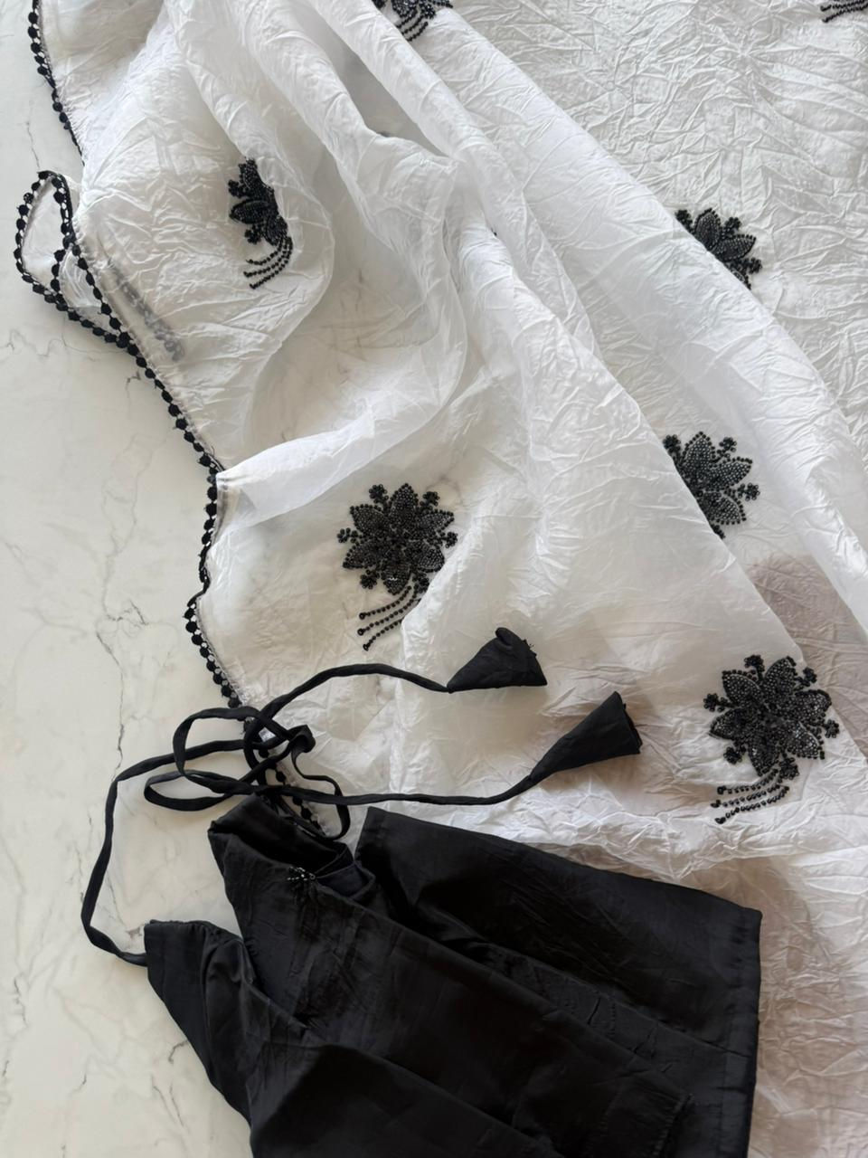Thumbnail: Soft Crunchy Silk Saree with Black Beads Work & Four Side GPO Lace Border | Ligh