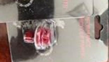 olie magneet bout in rood