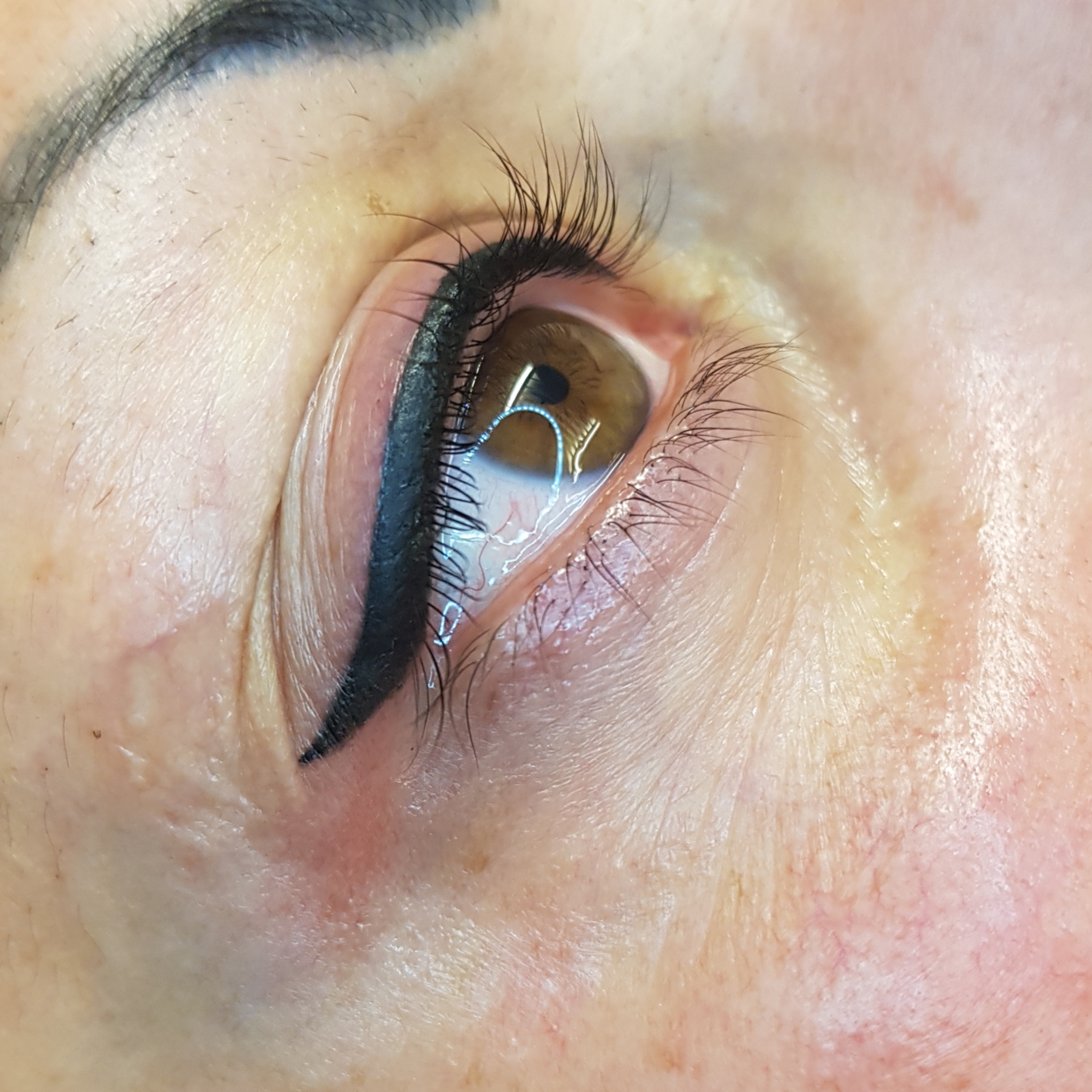 Avancerad eyeliner