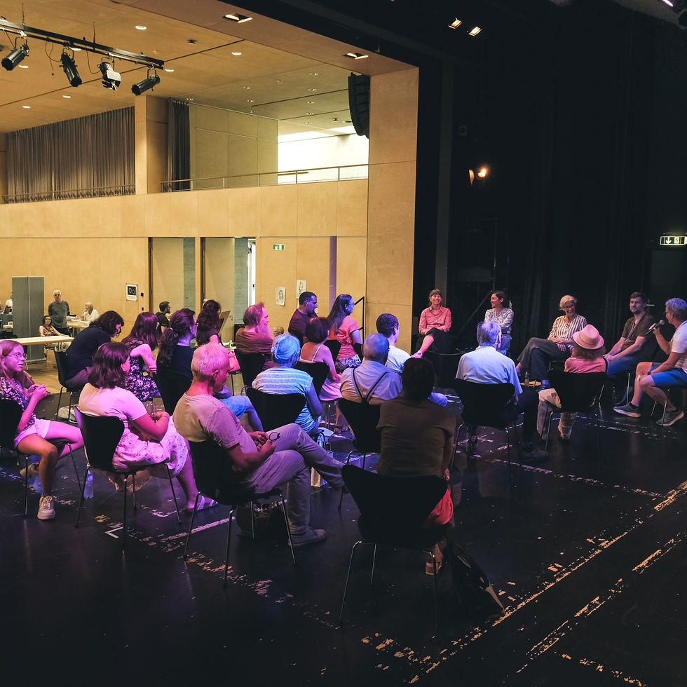 Bücher und Lesungen