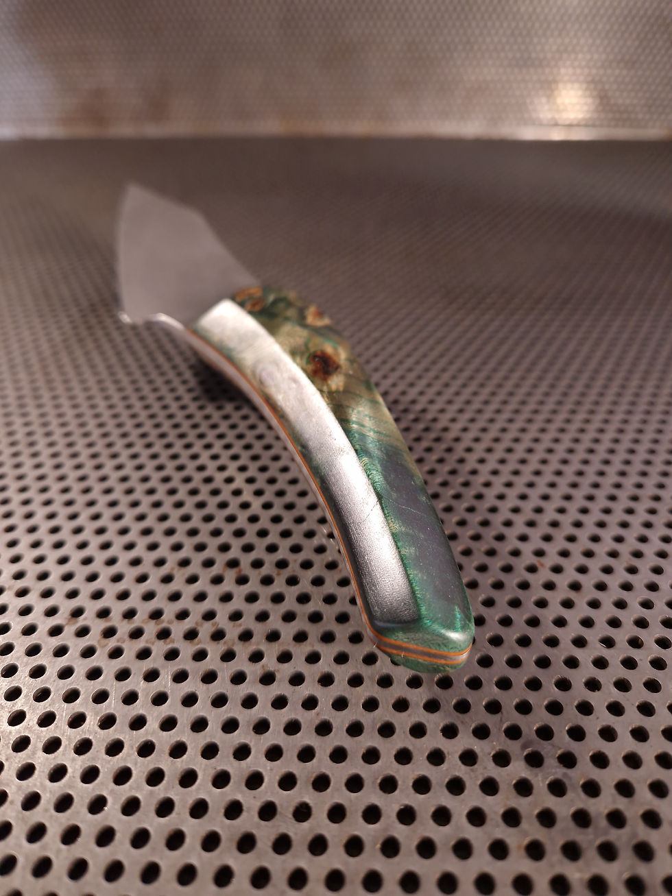Miniature : Couteau d'office artisanal Made in France. Créateau couteau france. Couteau de cuisine. ©KaliBladeWork