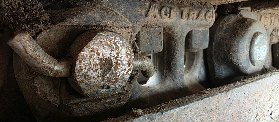 Track Chain Showdown