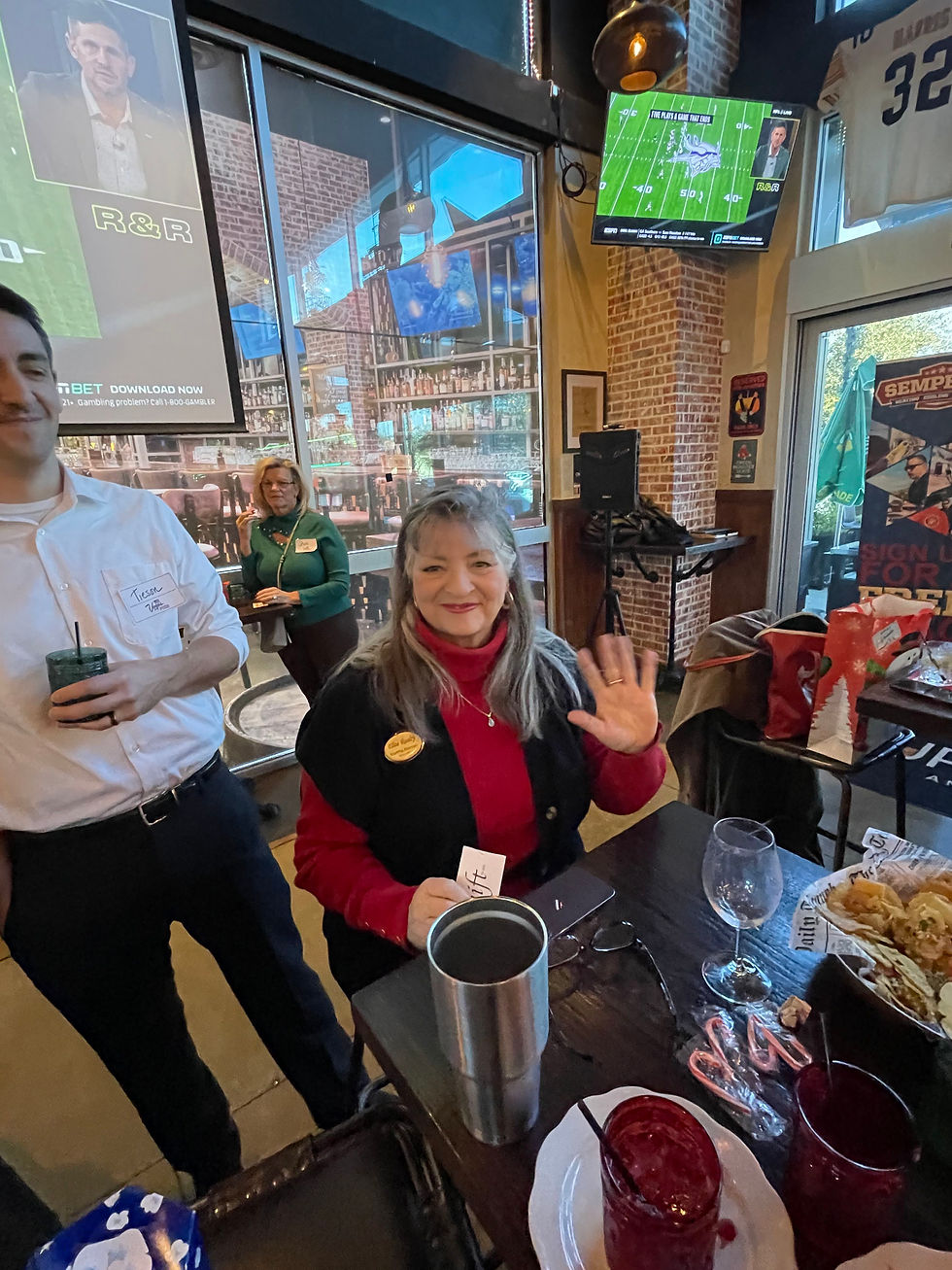 LV Pitch - 2024 Holiday Party - 070