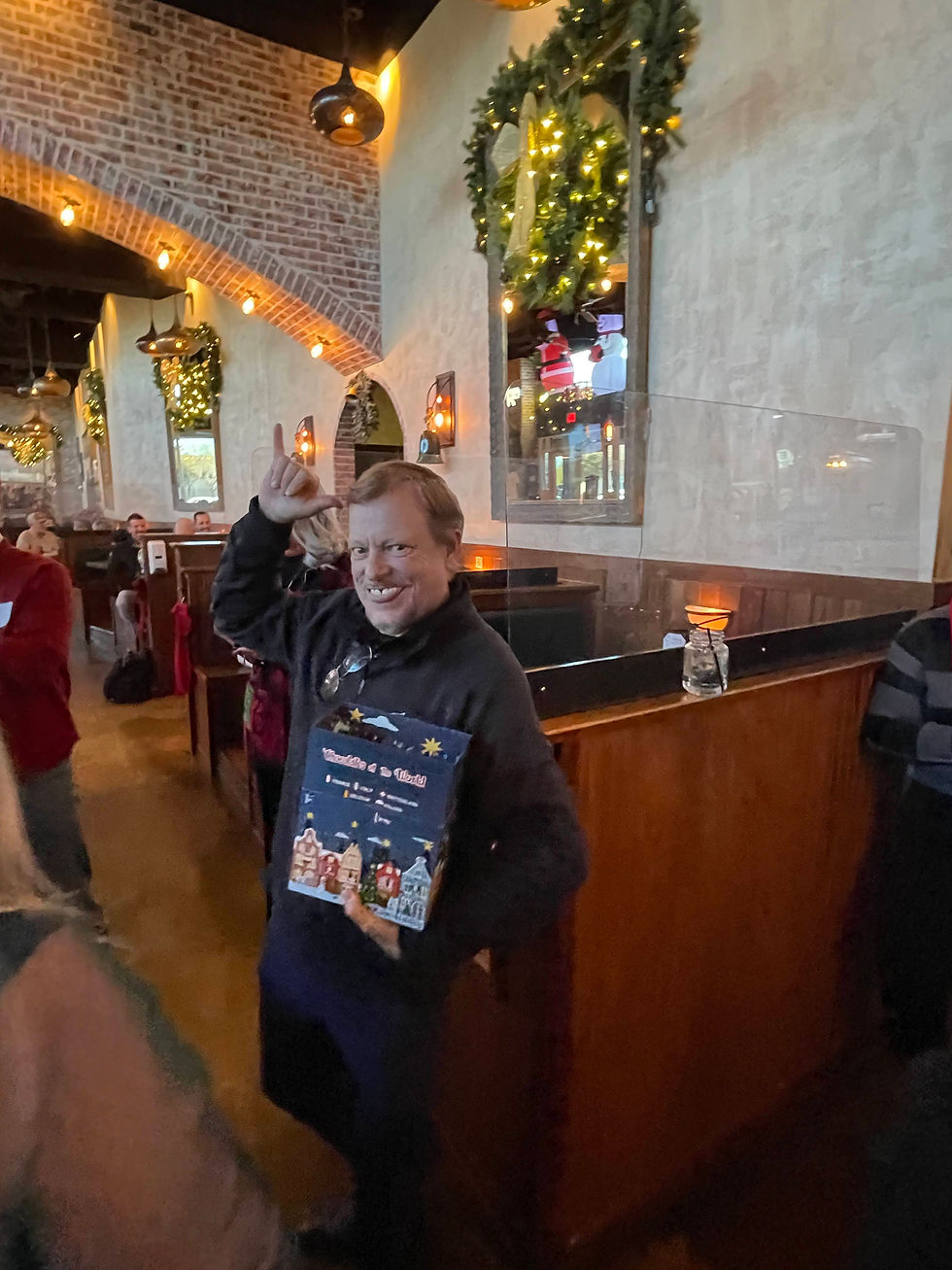 LV Pitch - 2024 Holiday Party - 048