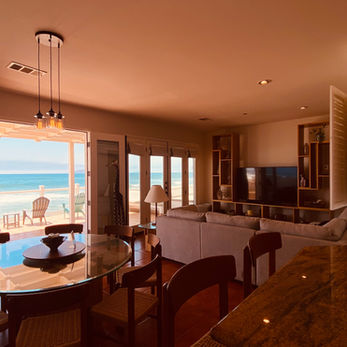 Casa vacacional con frente de playa en Rosarito Baja California.