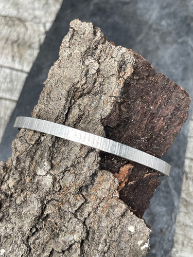 Hammered Sterling Cuff | Jonkheer