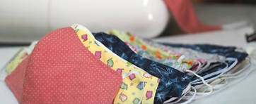 Masques en tissu, "alternatif", modèle du CHU de Grenoble (France)
