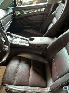 Thumbnail: 2011 Porsche Panamera Turbo