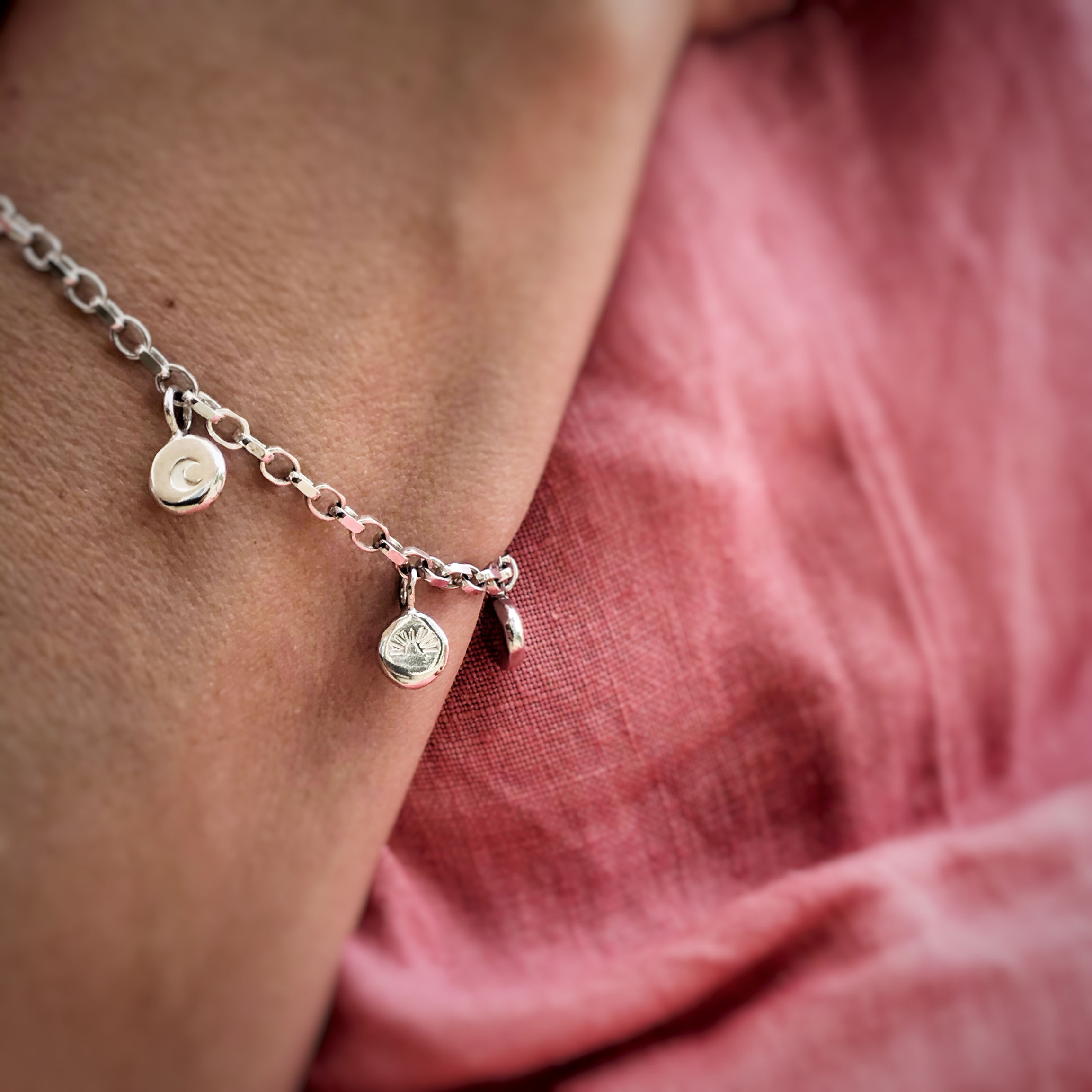 Pebble Charm Bracelet 