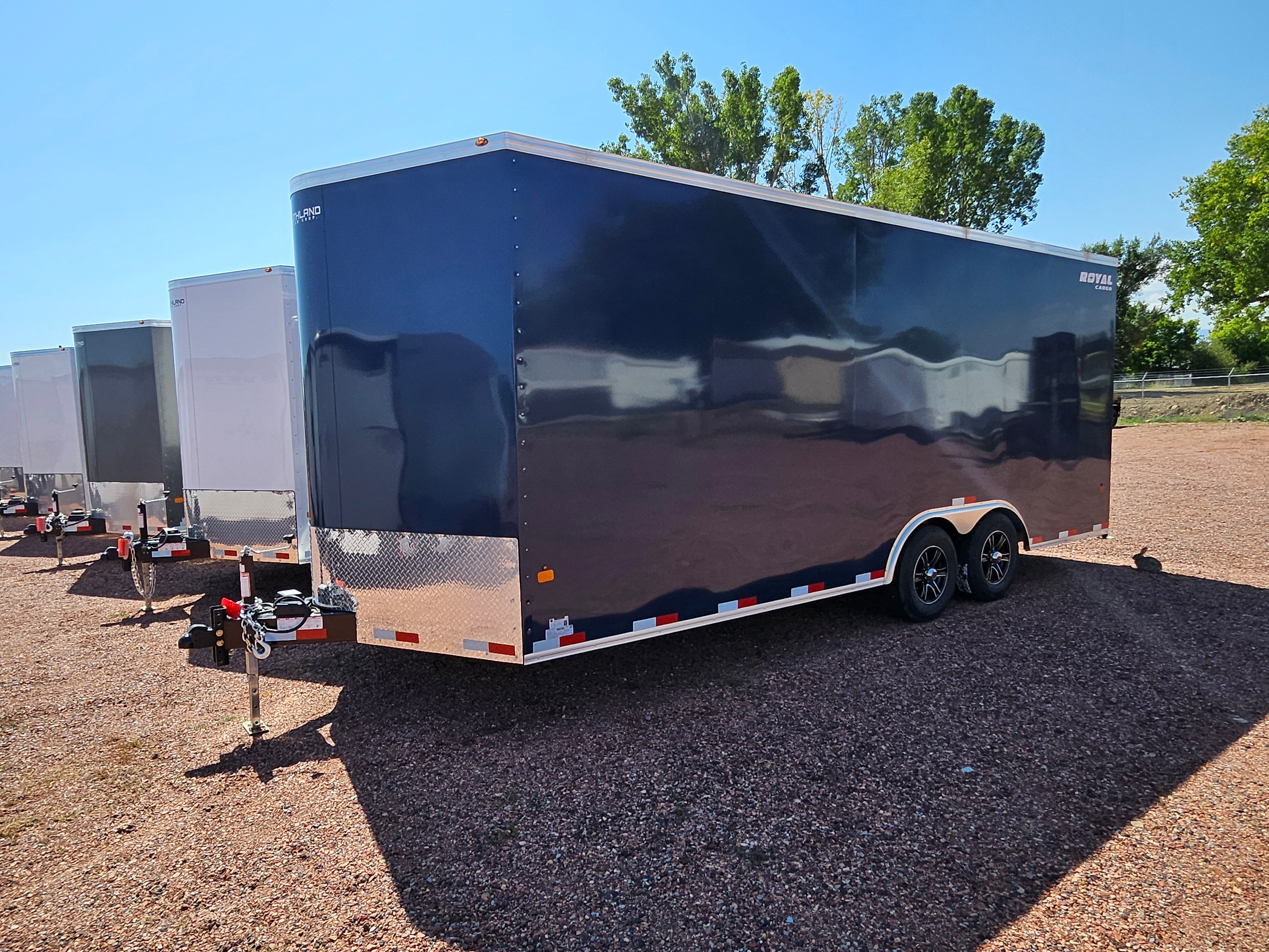 8.5 X 22FT. ENCLOSED BLUE ALUIM WHEELS