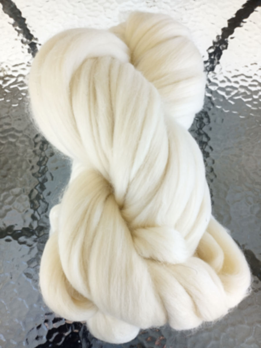 4 oz Falkland spinning/felting fiber ( roving)