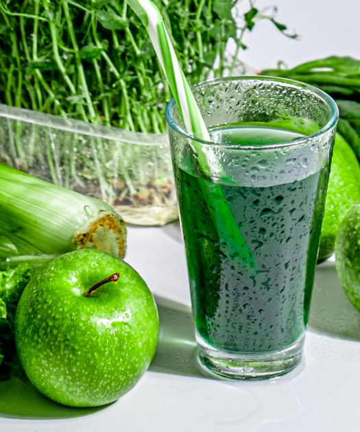 Chlorofyl een superfood: reinigt je bloed, detoxt gifstoffen, alkaliseert, geeft zuurstof aan bloed