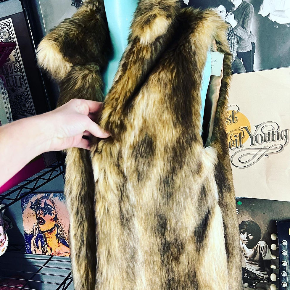 Thumbnail: NWT UNIVERSAL THREAD FAUX FUR VEST JACKET  Size: OS Chest: closed: 20 inches (wo