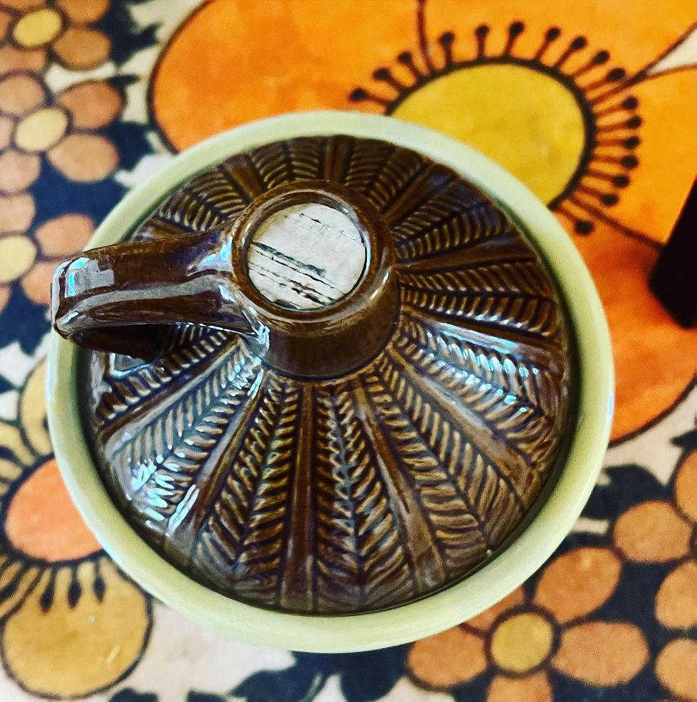 Thumbnail: VINTAGE 1950’s CERAMIC “COOKIE JUG” COOKIE JAR  Size: 11 inches tall x 7.5-8 inc