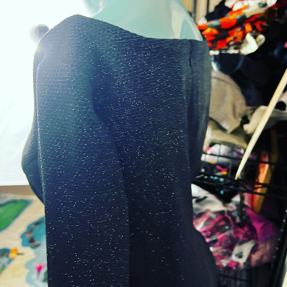 Thumbnail: NWT VINCE CAMUTO GREY SILVER SPARKLE FORMAL BELL-SLEEVE COCKTAIL DRESS 6  SIZE: 