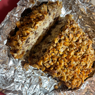 Banana Cake with Peanut Crumble