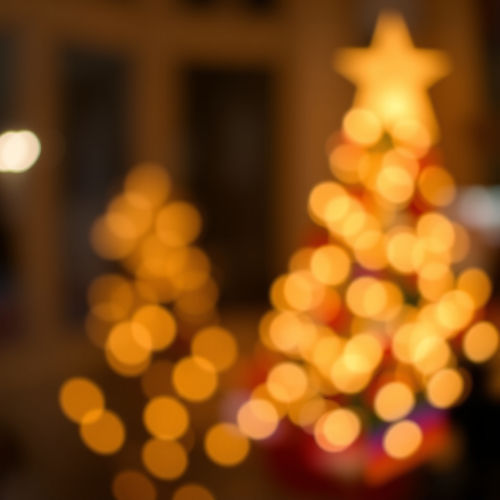 Blurred christmas background.jpg