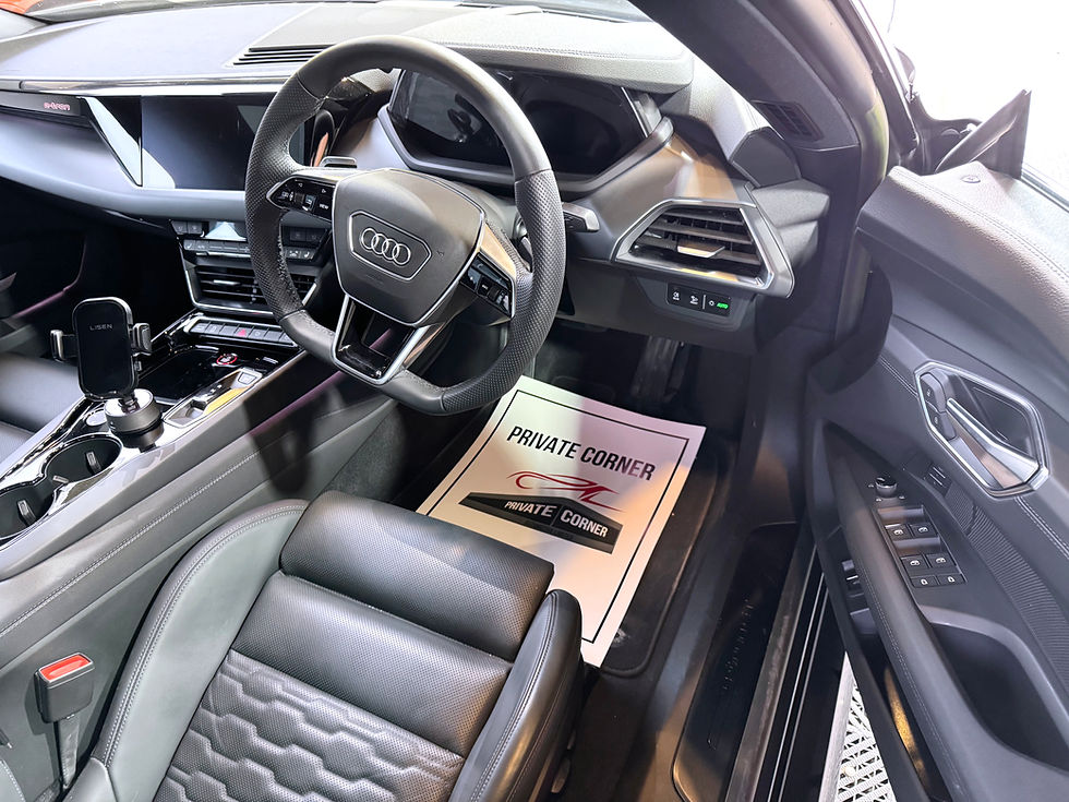 Thumbnail: 2023 AUDI  ETRON GT