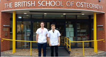 Deux étudiants du CEESO Lyon à Londres