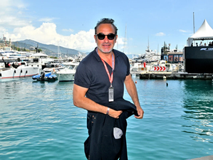 Jean Dujardin : sa villa XIXᵉ en Gironde, refuge secret d’un acteur qui aime disparaître face à l’océan