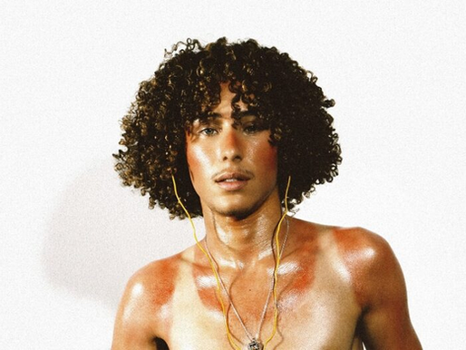 “Pour certains, j’étais peut-être trop dénudé”: Masséo de la Star Ac’ banni d’Instagram à cause d’une photo