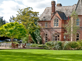 Country Hotel & Golf Club
