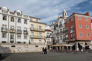 Largo do Chafariz de Dentro in Lisboa