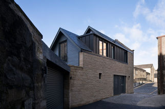 New Town Mews, new build property integrated into existing dense city context