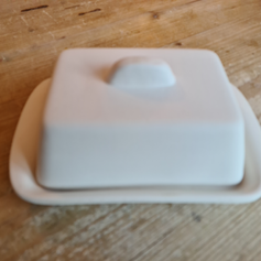 Butter dish