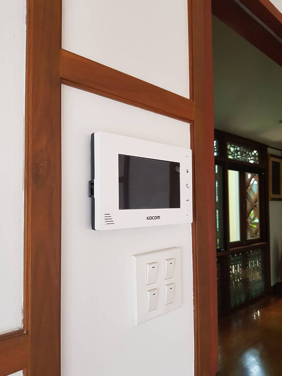 ภาพขนาดย่อ: KOCOM VIDEO DOOR PHONE รุ่นขายดีตลอดกาล กริ่ง KC-MC30 และ จอ KCV-A374