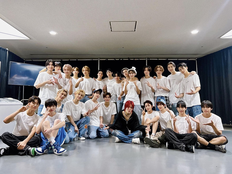 NCT completo nos backstage do SMTOWN de 2025