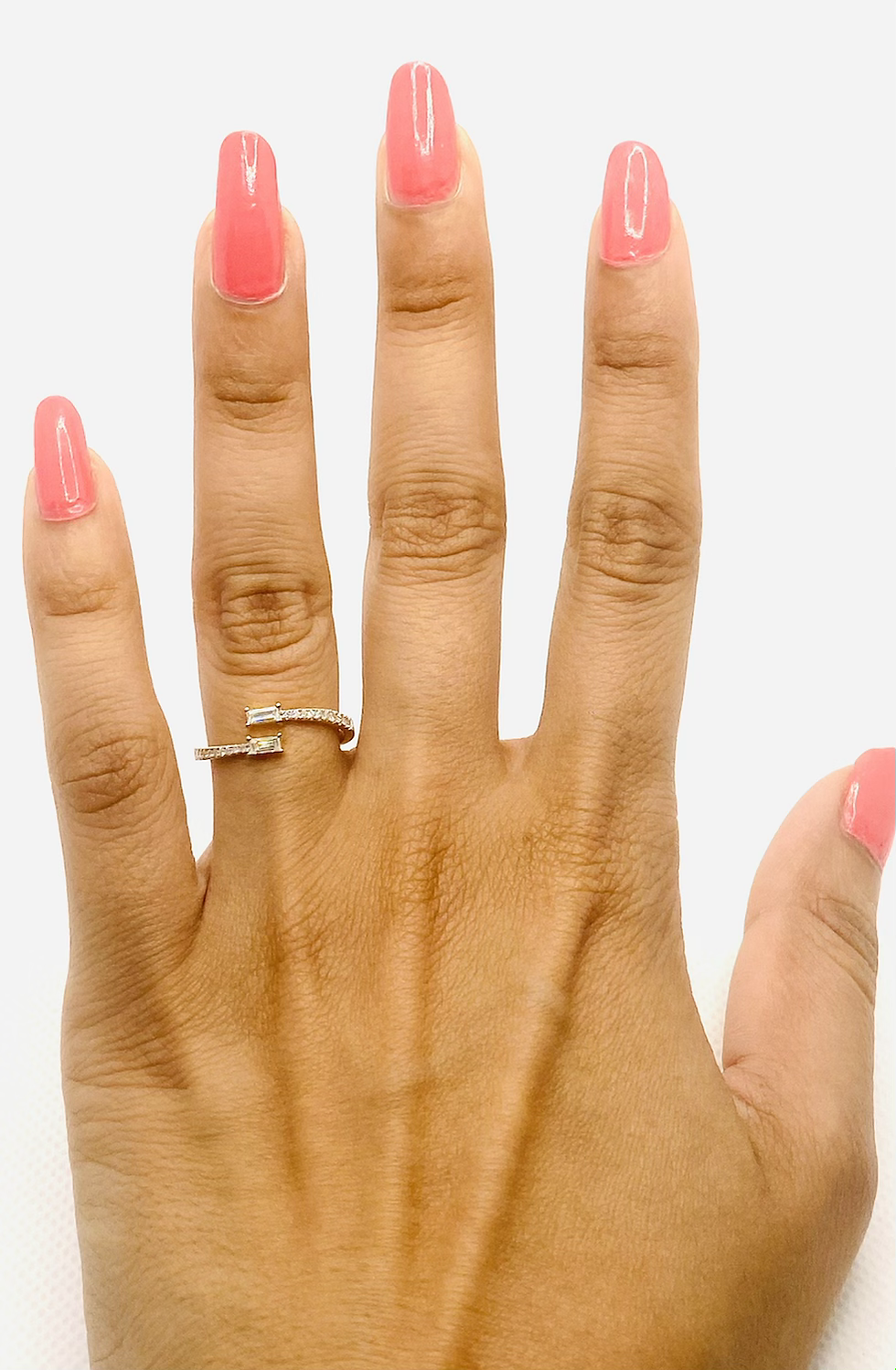 Thumbnail: Unparalleled Love - Natural Diamond & Gold Ring (10230)