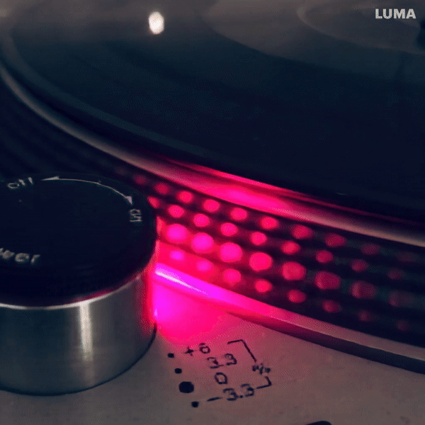 turn_table_rolling_c3c584-ezgif.com-video-to-gif-converter.gif