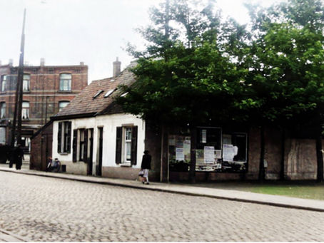 De intrigerende geschiedenis van twee iconische huisjes op het Gemeenteplein