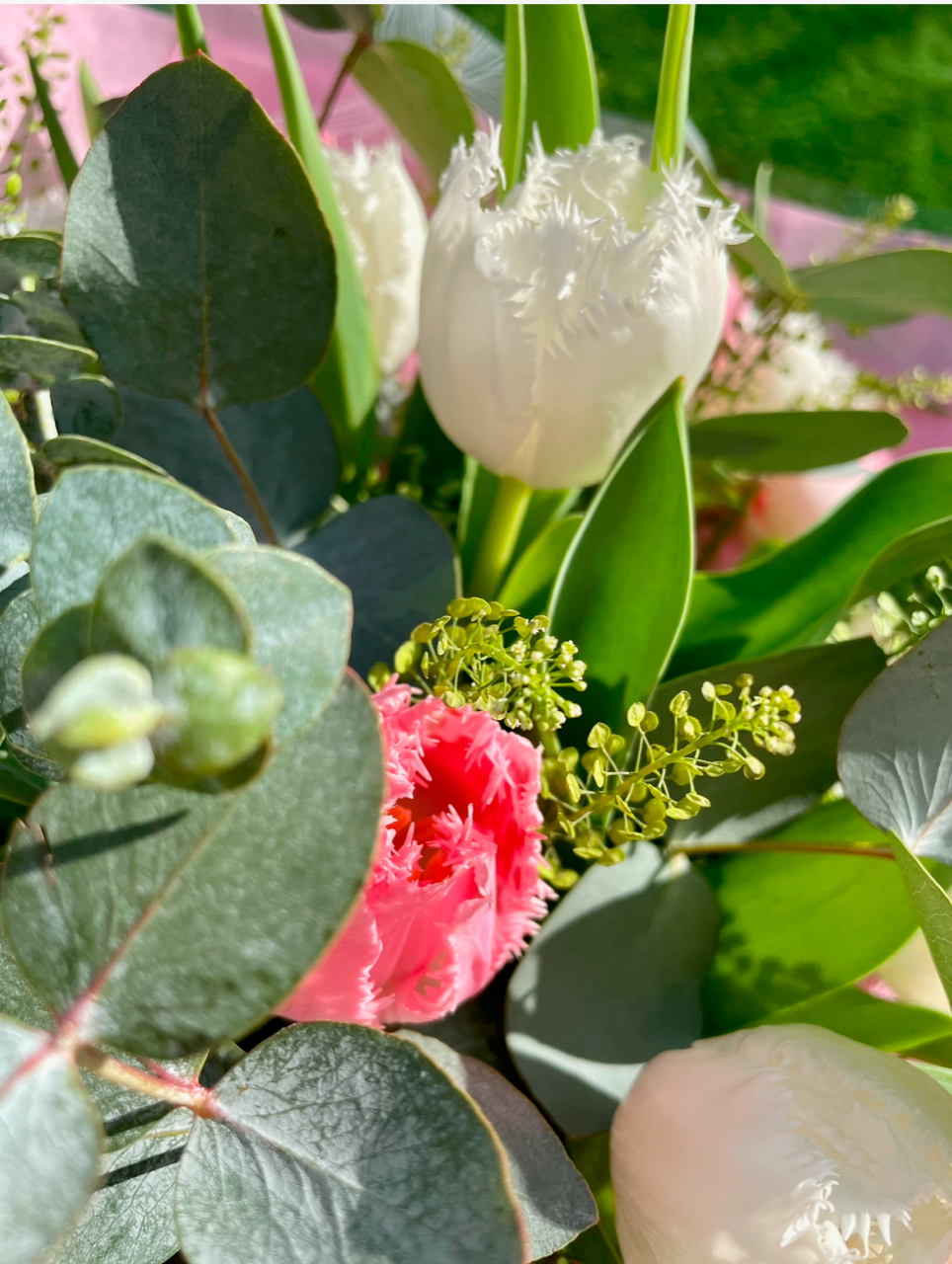 Thumbnail: Stacey Solomon Tied Bouquet