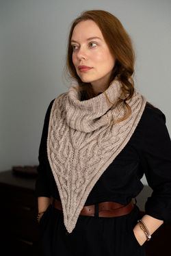 Wavey cowl