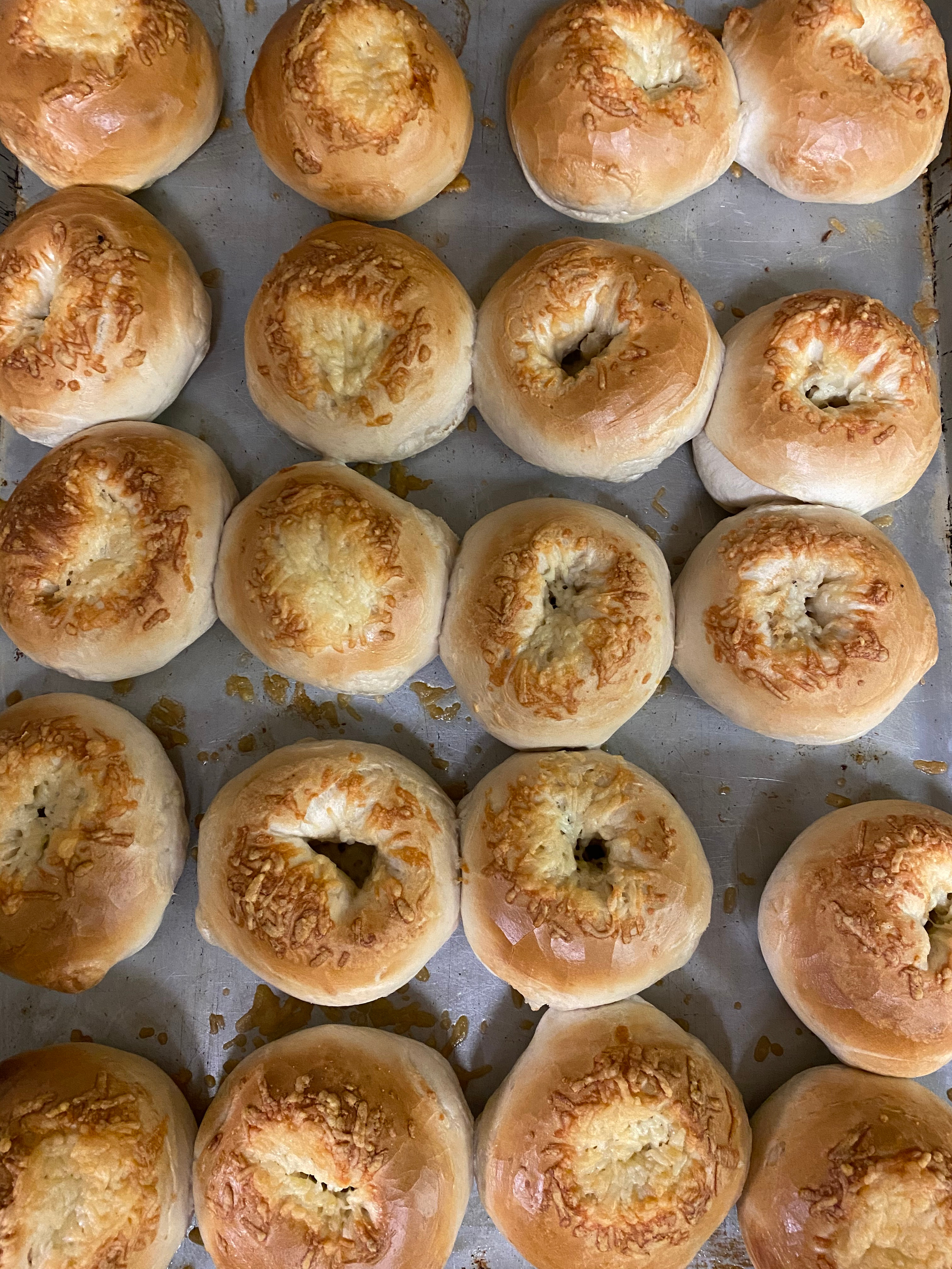 HOME | Mannie's Bagel