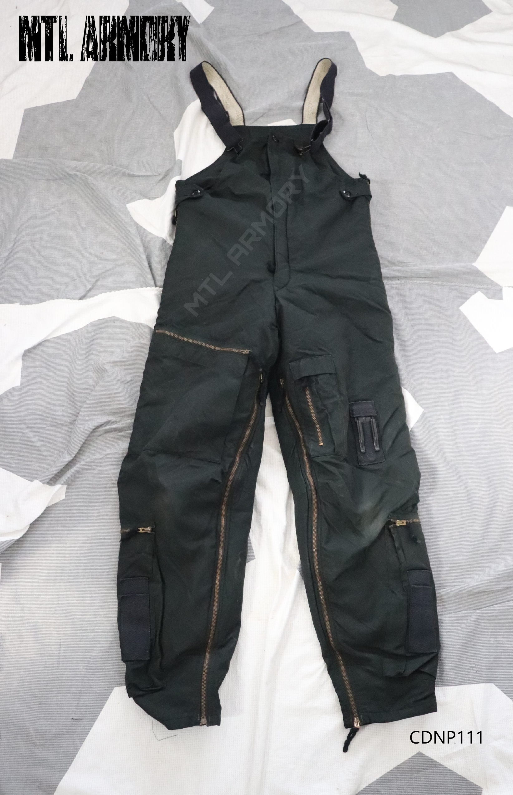 SIZE 7040 ROYAL CANADIAN AIR FORCE GREEN FLYERS BIB