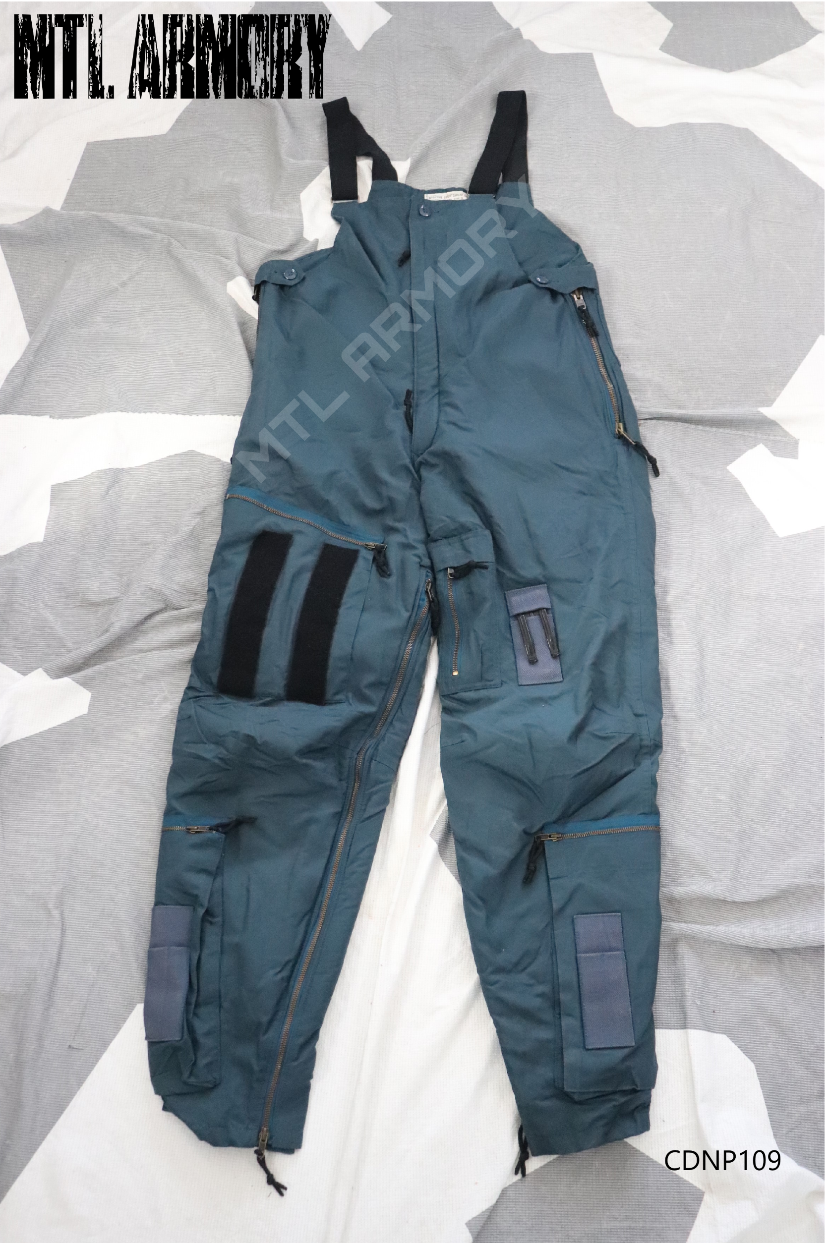 SIZE 7338 ROYAL CANADIAN AIR FORCE BLUE FLYERS BIB