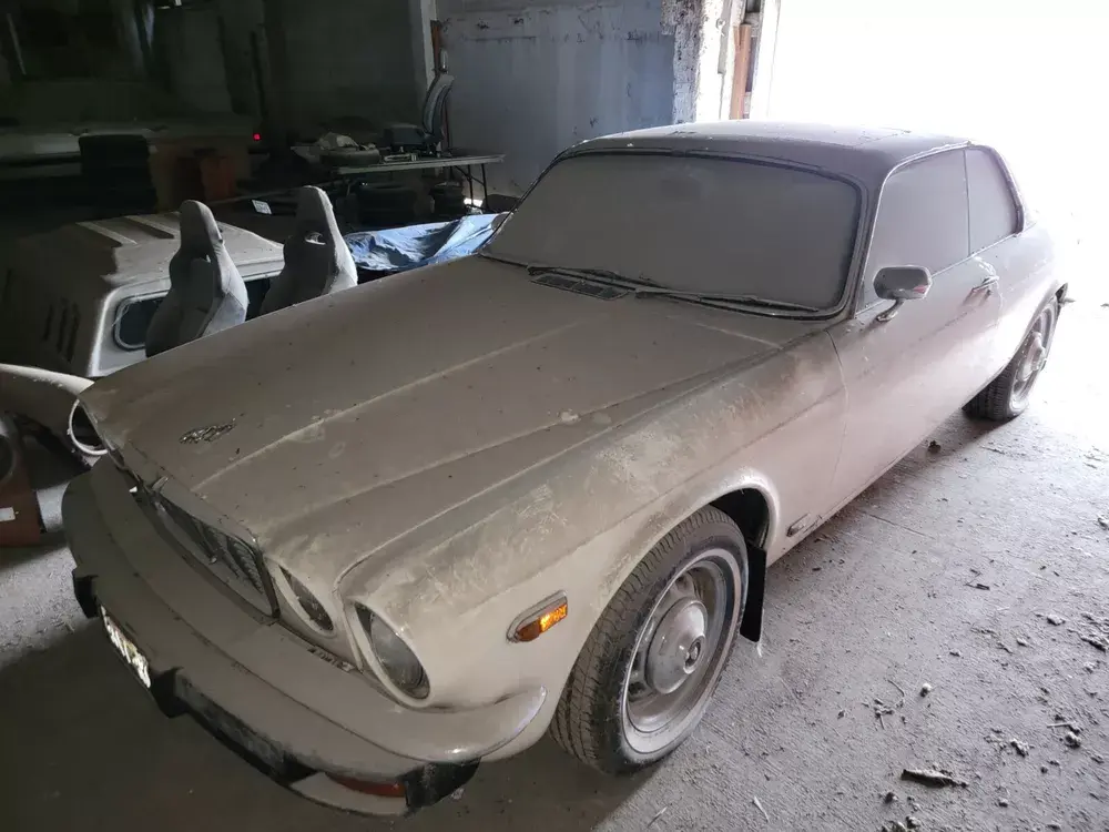  1977 Jaguar XJ6