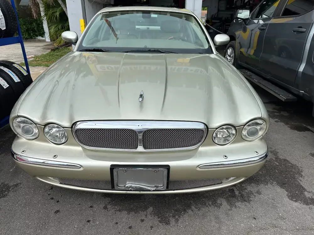  2006 Jaguar XJ
